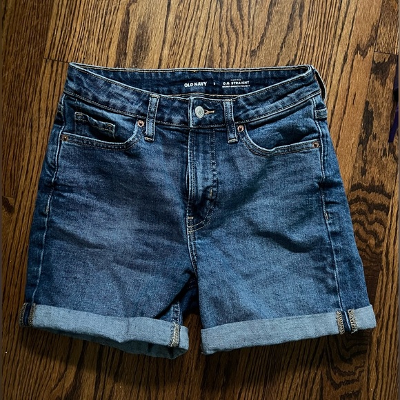 Old Navy Pants - Old navy shorts
